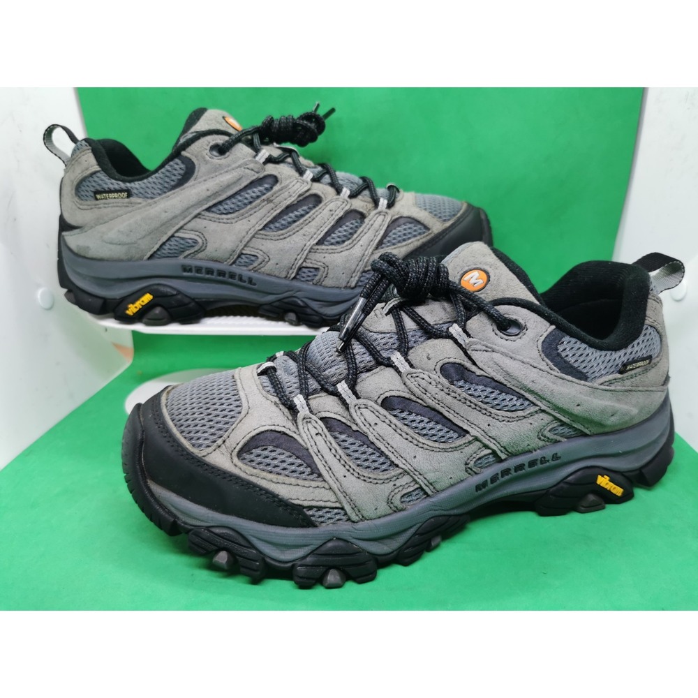 Merrell Men's Siz 9.5 Gray Leather Mesh Hiking Trail Waterproof Sneakers J035855